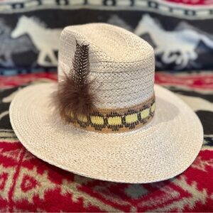 Vintage Hush Puppies Western Brim Hat - Size
7.5